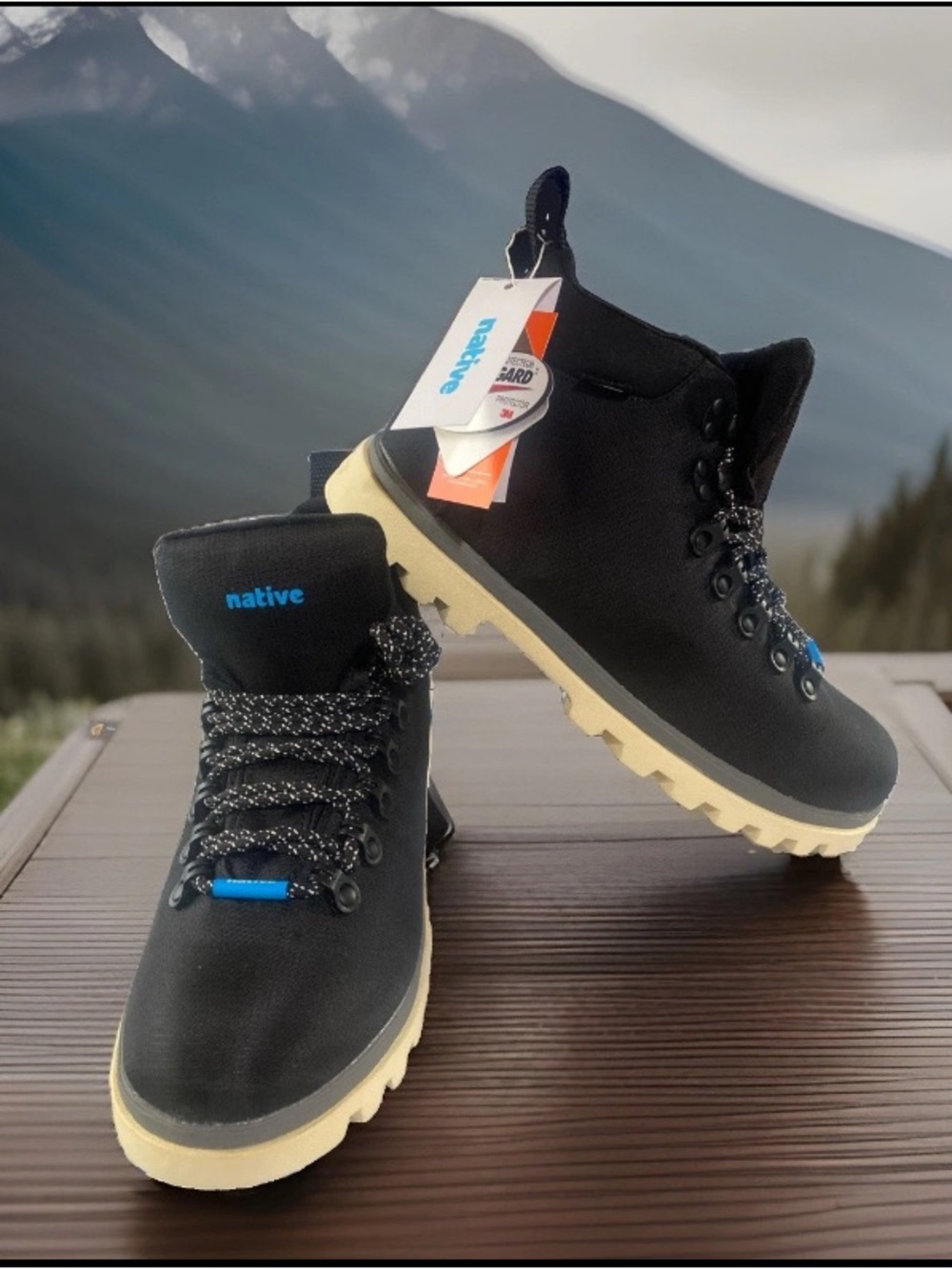 Native Men Fitzsimmons Treklite Waterproof Lightweight Black Hiking Boot Size 9
